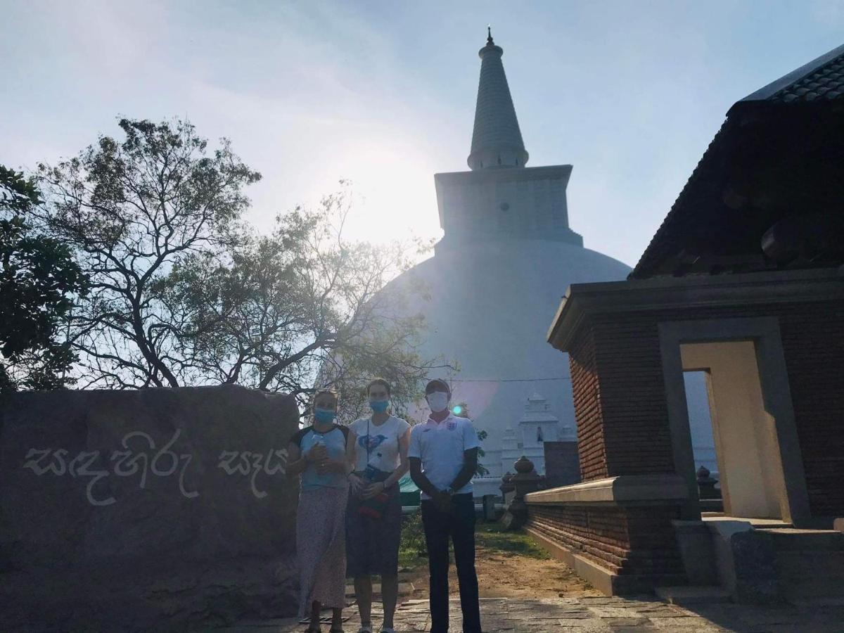 The City Tourist Hotel Anuradhapura Exterior photo