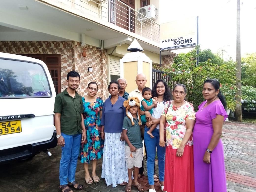 The City Tourist Hotel Anuradhapura Exterior photo