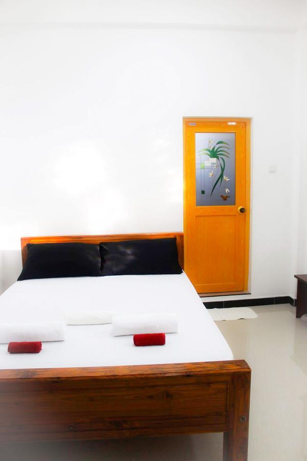 The City Tourist Hotel Anuradhapura Exterior photo