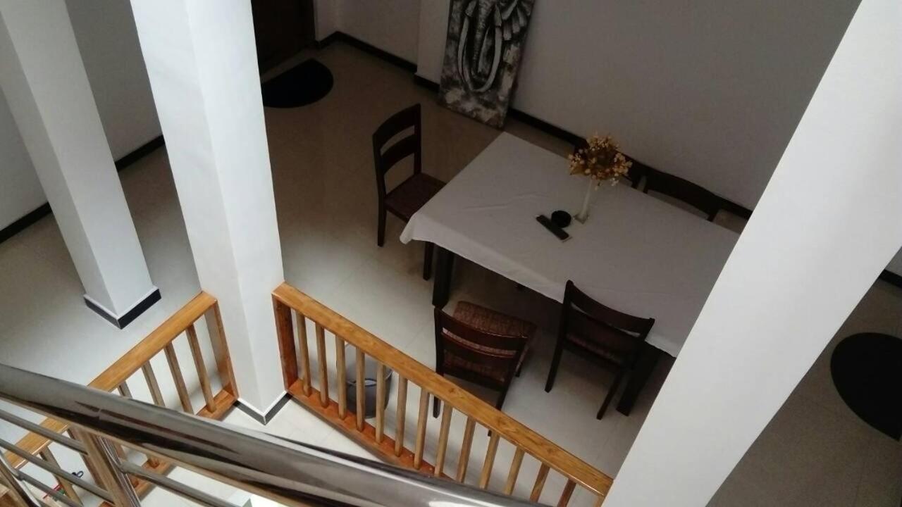The City Tourist Hotel Anuradhapura Exterior photo